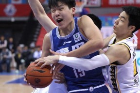 九游体育-清晨突围战来临，广厦男篮围绕NBA总决赛临场应变，态度坚定，高层口径保持一致(广厦男篮前往塞尔维亚拉练)